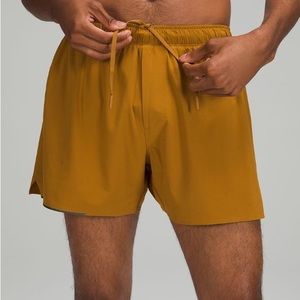 Lululemon Men’s Surge Shorts Lined XL Gold Spice